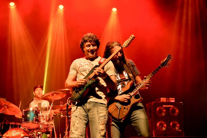 4action Sydnei Carvalho e Roger Franco da banda 4Action