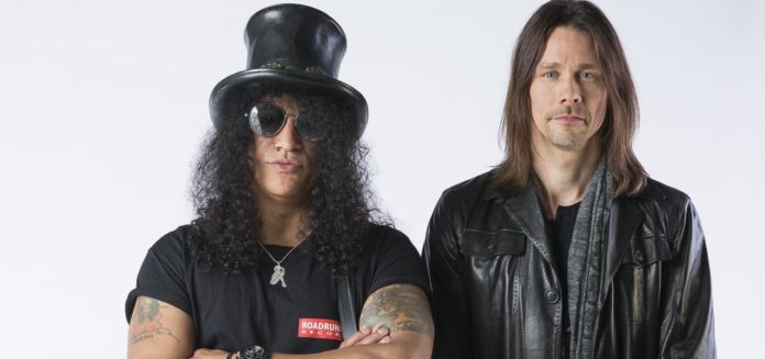 Slash e Myles Kennedy