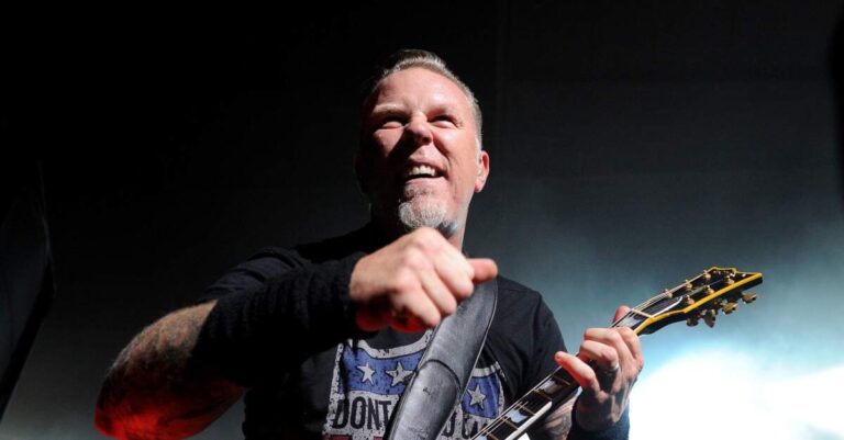 James Hetfield no palco