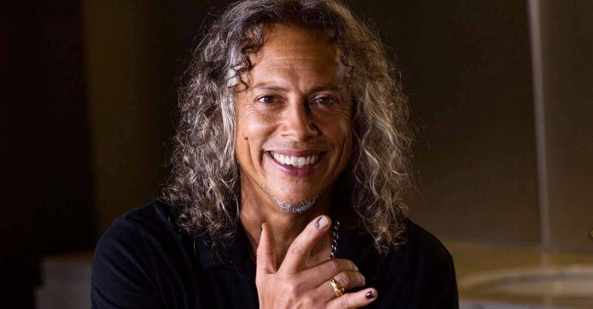 Kirk Hammett sorrindo
