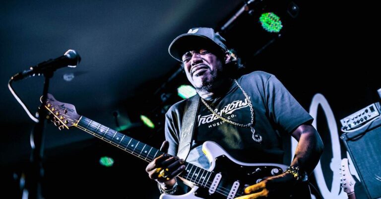 Eric Gales tocando ao vivo