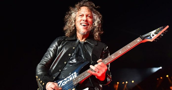 Kirk-Hammett Kirk Hammett tocando ao vivo