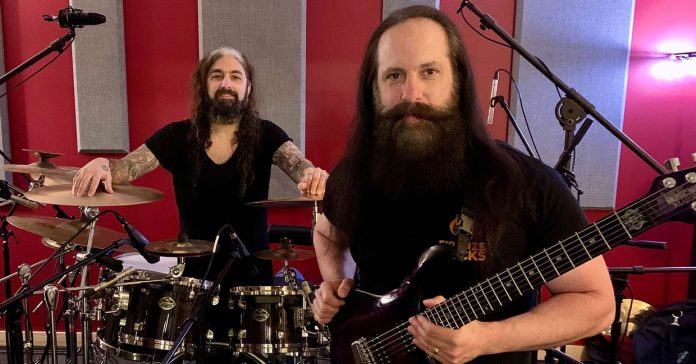 John-Petrucci-Mike-Portnoy-2020