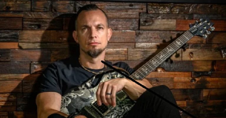 Mark Tremonti