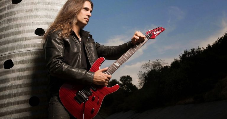 Kiko Loureiro Plugins Megadeth