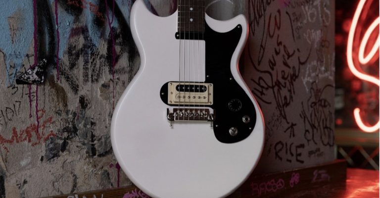 joan jett epiphone