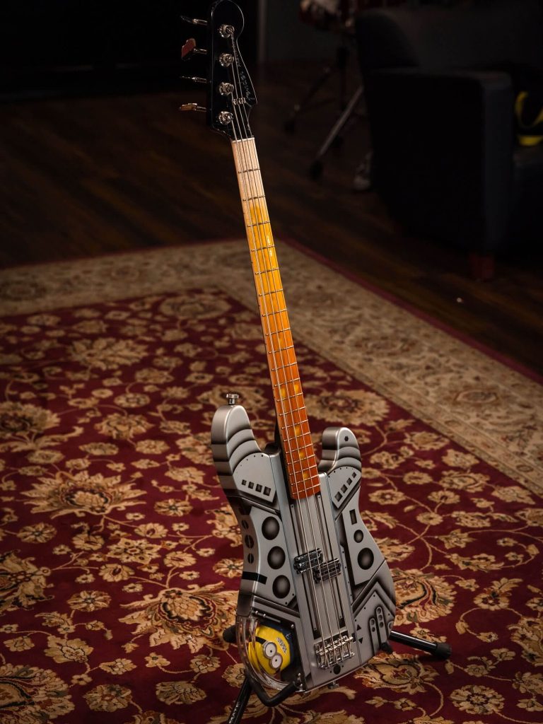 Fender Otto’s Moon Bass 