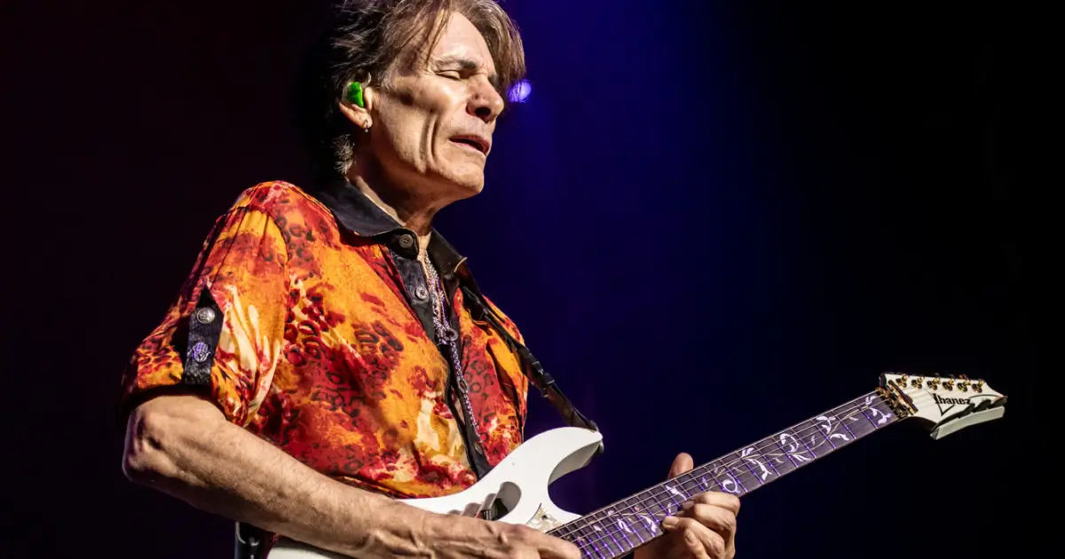 Steve Rapero A principal crítica de Steve Vai aos novos guitarristas: ‘Mesmas ...