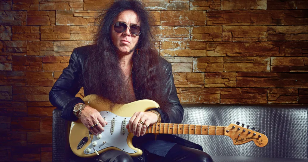 Yngwie Malmsteen revela segredo para tocar rápido