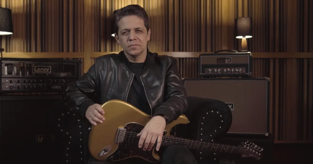Ricardo Marins revelou detalhes surpreendentes sobre sua careira na Guitarload #141.