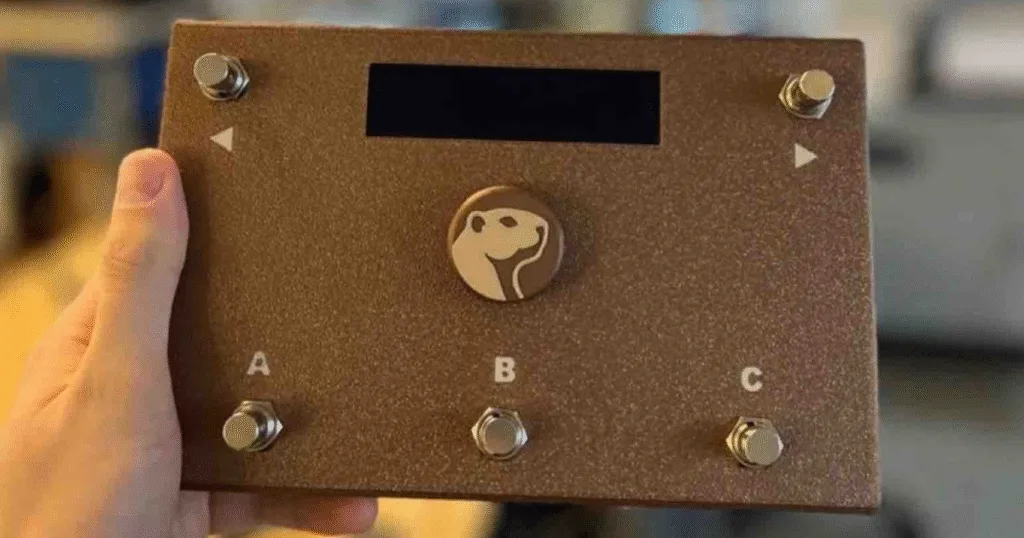 Groundhog Audio lança pedal de guitarra com IA que “adapta timbres em tempo real” Pedal da Groundhog Audio analisa músicas e ajusta o timbre da guitarra em tempo real, simplificando o som perfeito.