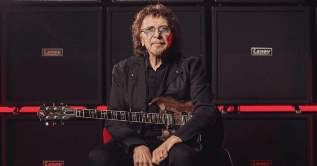 Tony Iommi revela por que nunca se tornou um guitarrista de Les Paul Tony Iommi explica por que nunca trocou a Gibson SG por uma Les Paul.