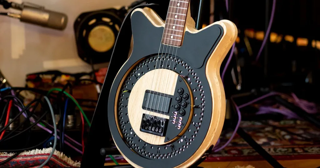 Conheça a Circle Guitar, invenção que busca redefinir o conceito de guitarra elétrica Circle Guitar é uma inovação no cenário da guitarra elétrica