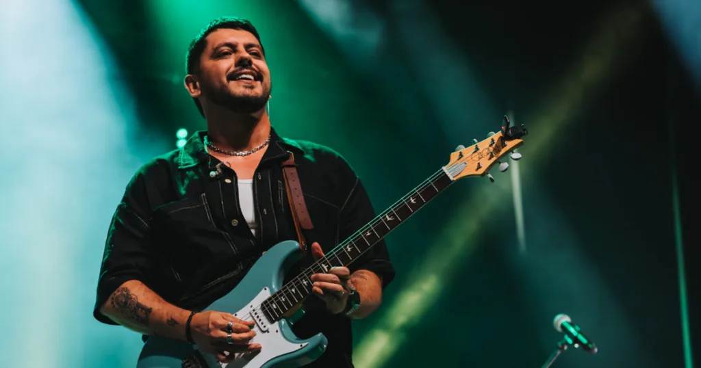 Alexandre Maganini conversa com a revista guitarload.