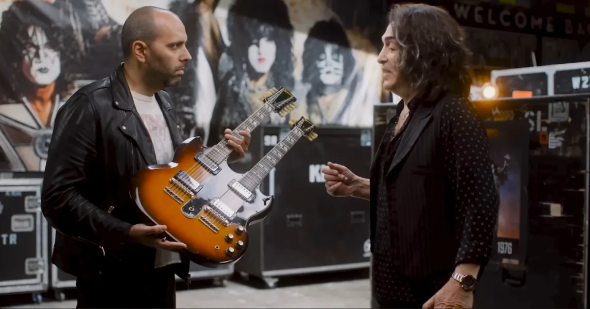 Relíquia do rock: Paul Stanley exibe Gibson usada em gravação clássica do Kiss