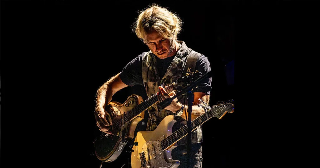 Stratocaster ou Les Paul? Kenny Wayne Shepherd diz que a resposta está nas mãos de quem toca Kenny Wayne Shepherd defende que qualquer modelo de guitarra é versátil.