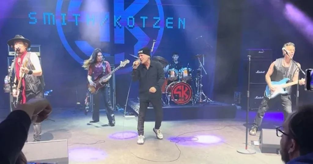 Vocalista do Iron Maiden participa de show da banda Smith/Kotzen