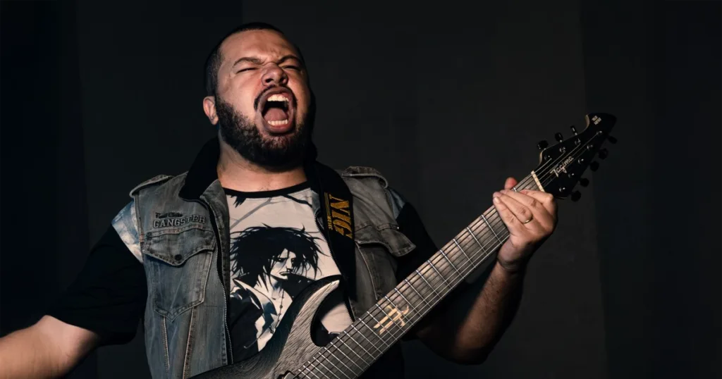 Como começar nas guitarras de alcance estendido? Michel Oliveira, referência no assunto, explica