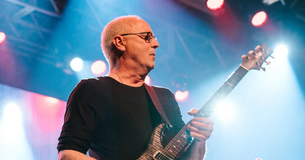 Paul Reed Smith associa guitarristas a esportistas
