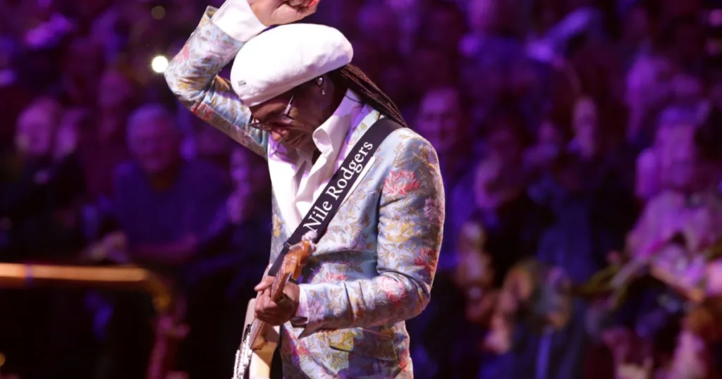 Nile Rodgers conta como uma decisão de última hora em Shrek 2 virou uma fonte inesperada de renda.