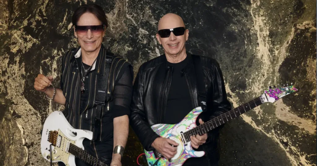 SatchVai Band lança novo single “Dancing” com vídeo divertido e anuncia turnê; saiba mais! Steve Vai e Joe Satriani lançam novo single da banda SatchVai