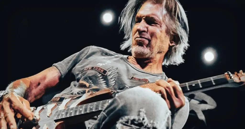 George Lynch revela erro em solo clássico do Dokken — e diz que “preguiça” virou parte do charme Solo icônico do Dokken esconde falha técnica que passou despercebida por décadas, segundo George Lynch.