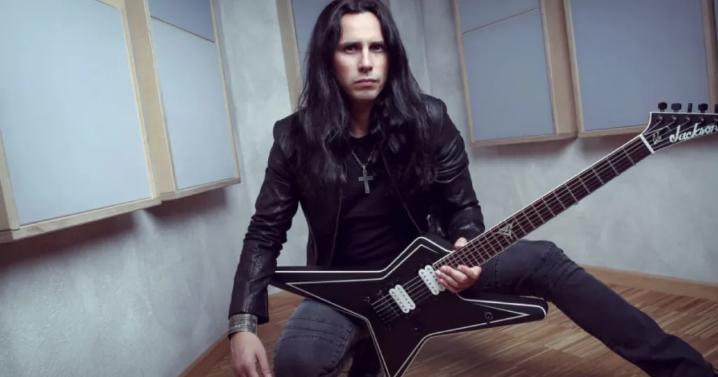 Gus G fala sobre autonomia artística e recusa a grandes bandas do metal.