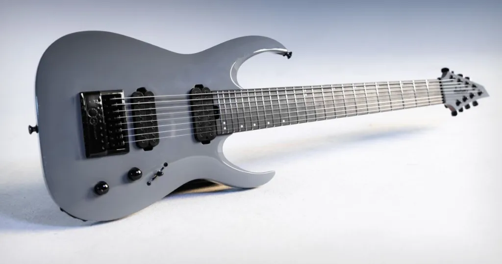 Jackson revela guitarra signature de 8 cordas de Misha Mansoor com construção premium e foco total em precisão e definição sonora.