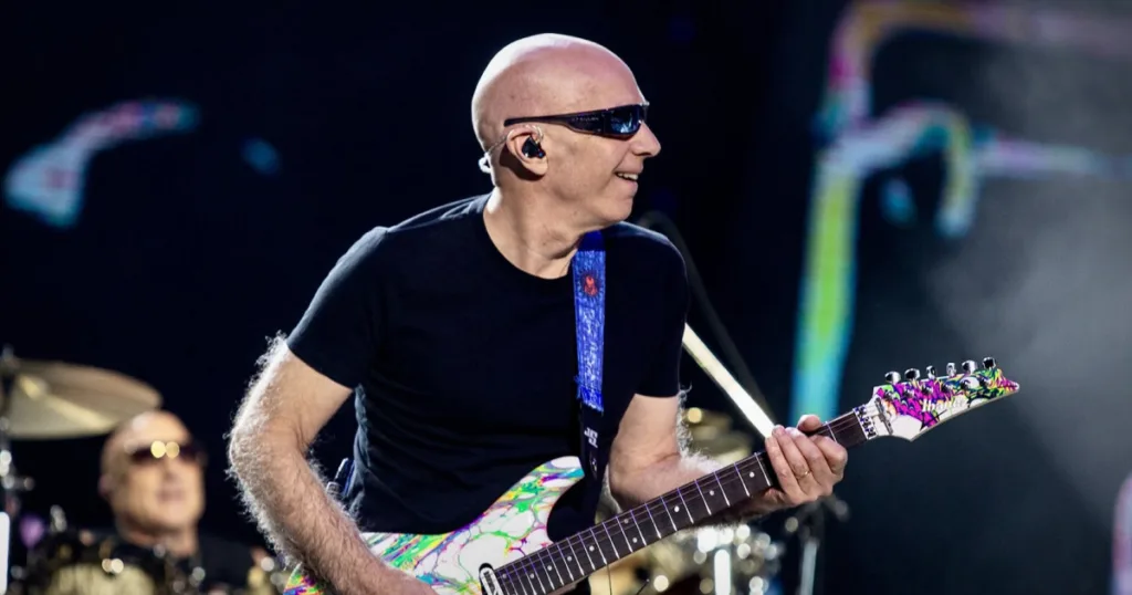 "Ninguém vai querer ver isso": Joe Satriani critica obsessão por velocidade na guitarra. O mestre do shred explica por que tocar mais rápido nem sempre faz de você um músico melhor.