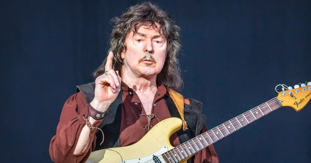 Ritchie Blackmore vai tocar com o Deep Purple pela primeira vez em 33 anos Ritchie Blackmore quebra jejum de 33 anos e anuncia participação com o Deep Purple