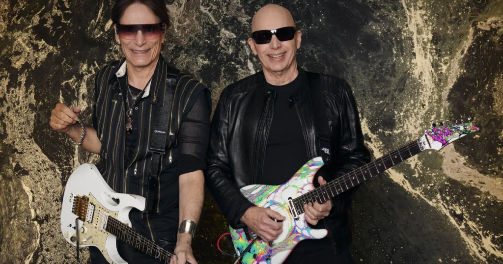 O SatchVai ganha mais um capítulo: confira “Mayhem”, o novo single de Joe Satriani e Steve Vai, já disponível.