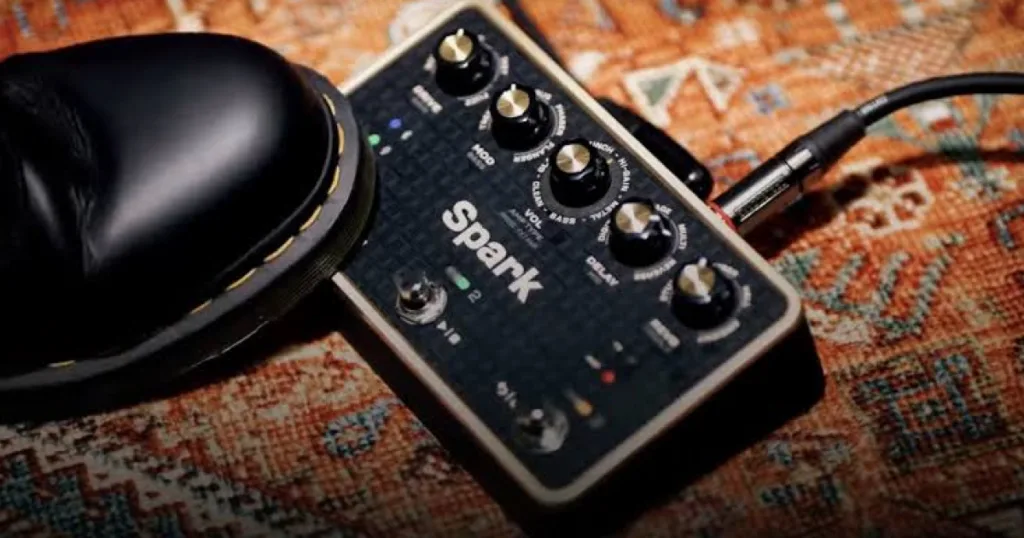 Positive Grid lança Spark PEDAL com 33 amplificadores, 43 efeitos e Bluetooth