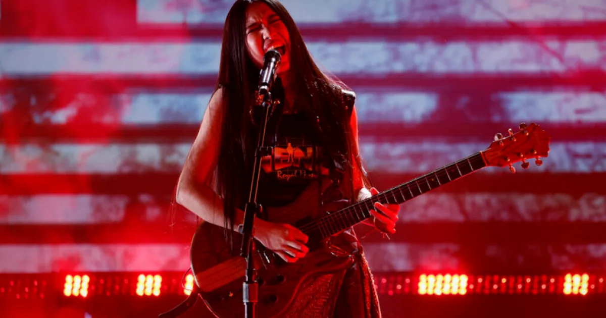 Guitarrista tailandesa de 16 anos faz história ao vencer o America’s Got Talent e subir ao palco com o Linkin Park