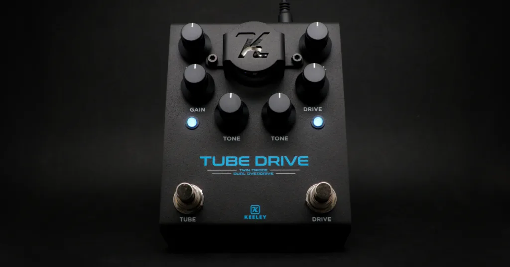 Keeley aposta em válvula 12AX7 e Super Phat Mod no novo Tube Drive Twin