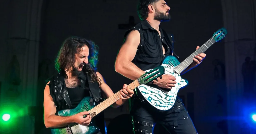 Revista Guitarload nº 153 revela como o Opal Ocean faz dois violões soarem como uma banda inteira Da rua de Melbourne aos festivais internacionais, o Opal Ocean é o destaque da edição 153 da Guitarload.