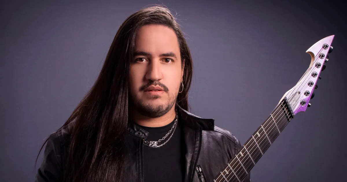 Roberto Barros revela conflito familiar após decisão de trocar curso na Federal pela guitarra