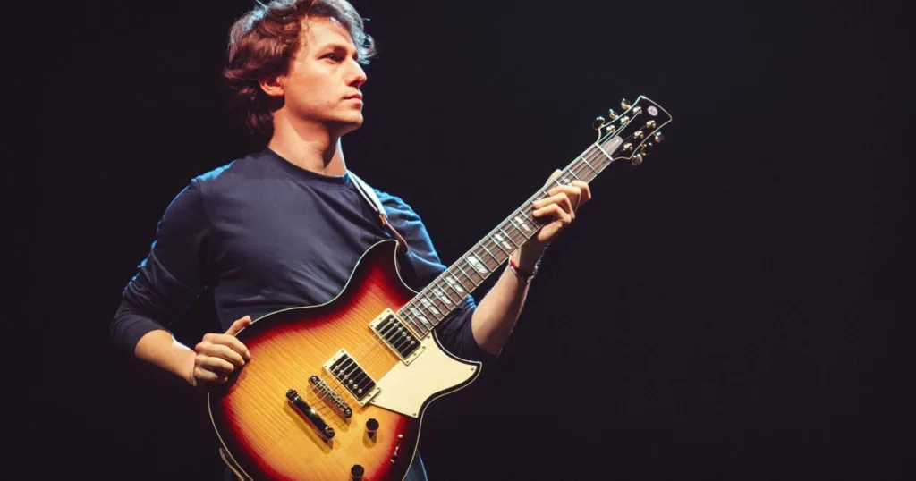 Yamaha apresenta RS20MM, Revstar signature desenvolvida com Matteo Mancuso Matteo Mancuso revela sua nova Yamaha Revstar com PAF 36th Anniversary e Focus Switch
